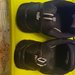 Nike women's walking sneakers